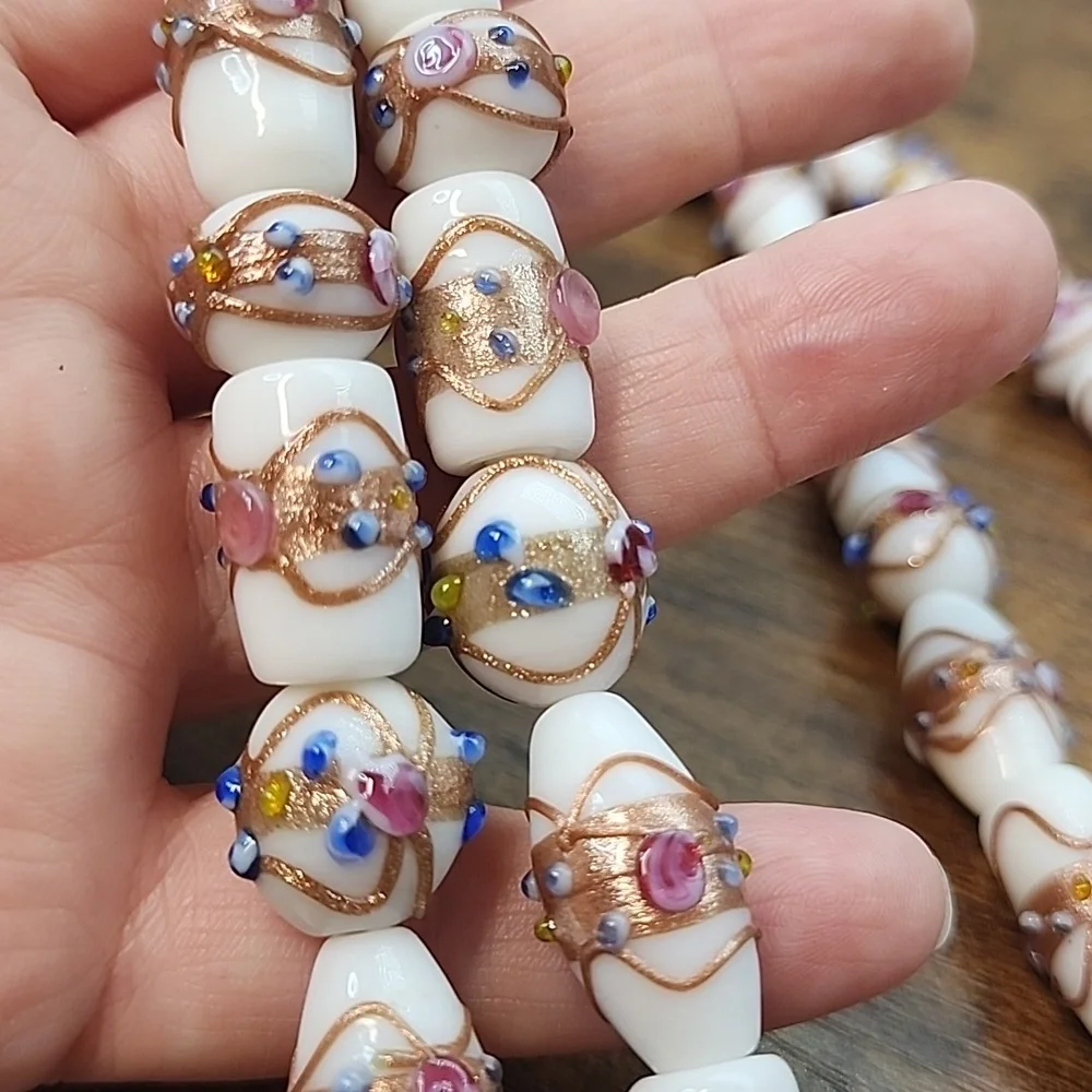 White Wedding cake Mixed Beads STRANDS - Picture 4 of 4